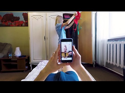 ❤️ Njerka e bëri vëllain e saj të mbaronte pak para se nëna të vinte në shtëpi ️❌ Video seksi tek ne sq.xxxifuck.ru ️❤